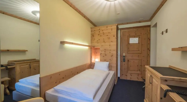 Hotel Maria, Book Hotel Sils-Maria Sils im Engadin-Segl