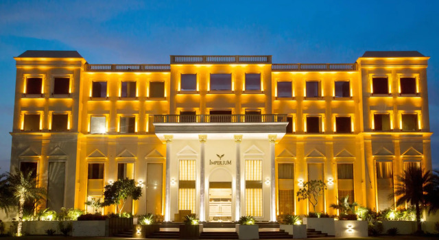 Imperium Resort, Забронировать Курортный отель Хисар штат Харьяна