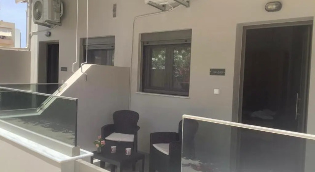 Апартаменты Nafsika apt, studio for 2, very close to the beach