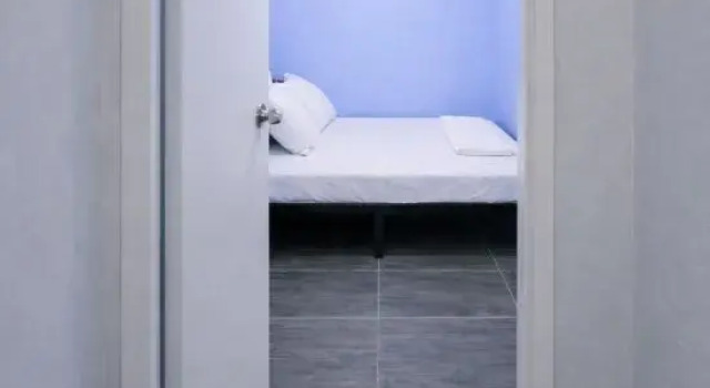 Affordable Tiny Transient Room in Lipa City Batangas, Rezervovat Hotel  