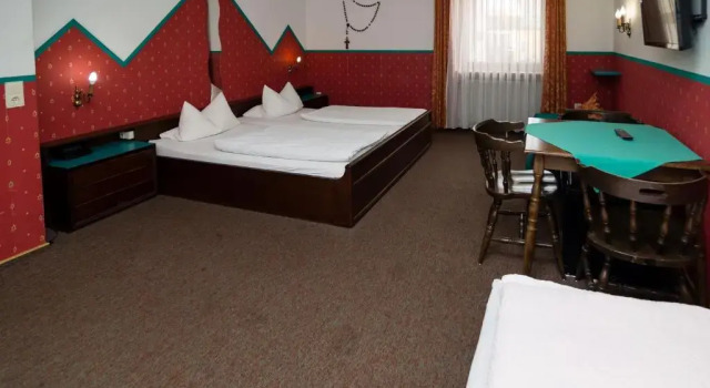 Трёхместный номер Standard Hotel-Gasthof Zur Post