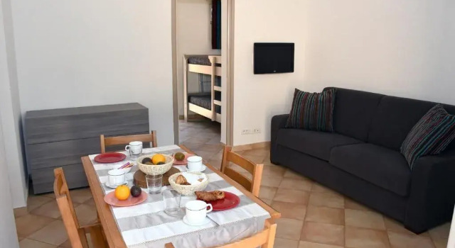 Adonis Borgo - Residence Cala Bianca, Varaa Hotelli  