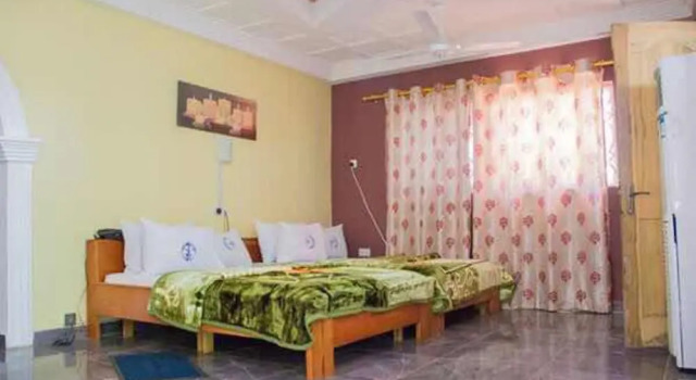 Glamossay Hotel, Prenota Hotel Hotel a Sunyani con colazione, Colazione