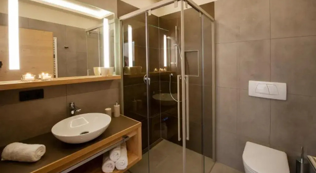 Апартаменты Haus Gregori Modern & Central Stay in Vineyard with Rooftop & Served Breakfast