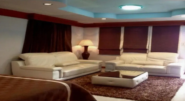 Sasithorn Garden View Hotel(ศศิธร การ์เดน วิว รีสอร์ท)