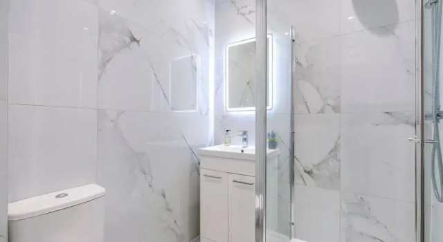 Апартаменты Modern 1 Bedroom Apartment Town Centre Camberley