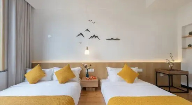 Люкс Floral Hotel · Wuyuan River Embankment B&B Hotel (County Center Business District Store)