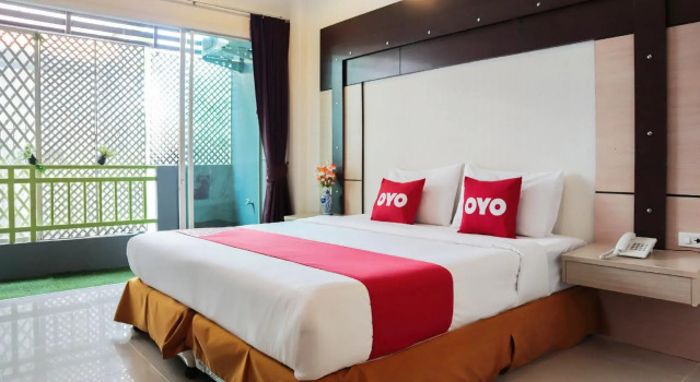 Двухместный номер Deluxe OYO 792 Omsaga Phuket Hotel
