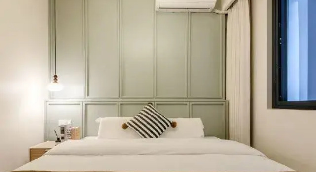 Люкс с 3 комнатами с балконом Yanyu High-end Designer Homestay