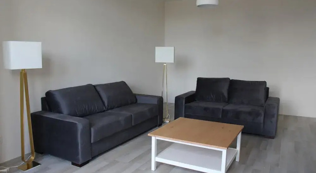 MyCityLofts - 4 Bedrooms Apartment, Забронировать Апартаменты/квартира Дельфсхавен 