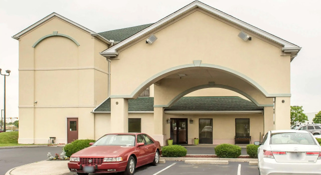 Quality Inn & Suites Columbus West - Hilliard, Rezerwuj Hotel Hilliard Ohio
