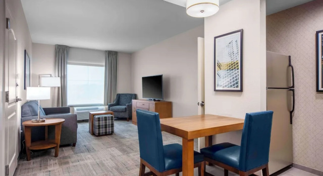 Четырёхместный люкс Homewood Suites by Hilton St. Louis - Galleria