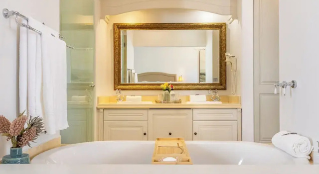 Вилла с 2 комнатами с балконом и с видом на горы W-Collection Franschhoek LErmitage Villas