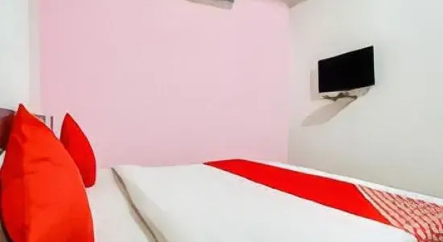 OYO 76067 Spk, Varaa Hotelli Faridabad Haryana