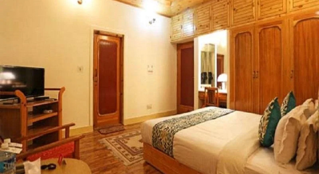 Omasila Hotel