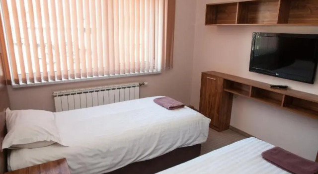 Hostel Izida 2, Book Hostel / Vandrerhjem Dobritj 