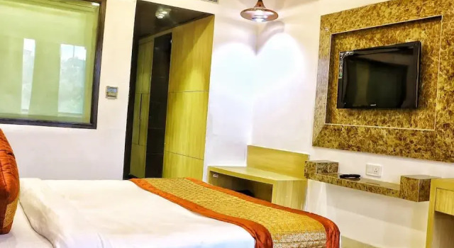 Sam Surya Hotel