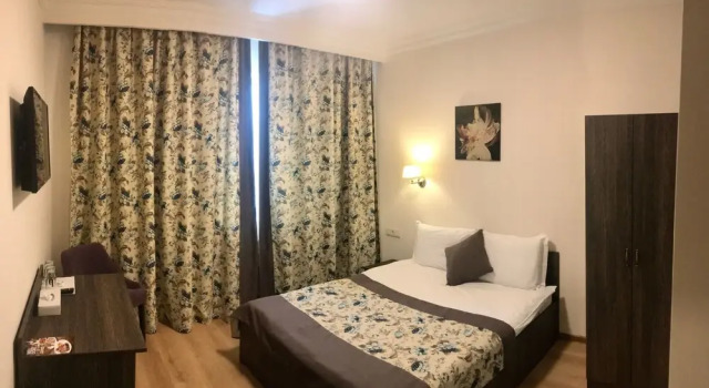 Standard- Enkelt værelse Mini-Hotel Non Stop