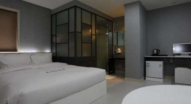 Hotel Bene, Забронировать Отель Отели Сеула с парковкой, рядом с Станция метро Jongno 3-ga Station, Парковка