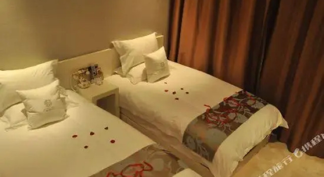 Yikezhan Boutique Hotel, Book Boutique Hotel Hoteller i Fuxin med parkering, Parkering