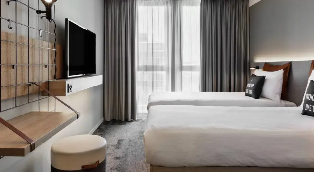 Двухместный номер Standard Moxy Bern Expo