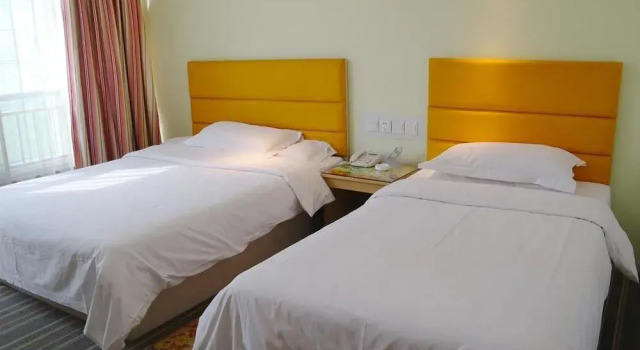Zouping Jiayi Inn, Prenota Hotel Hotel a Shandong con parcheggio, Parcheggio