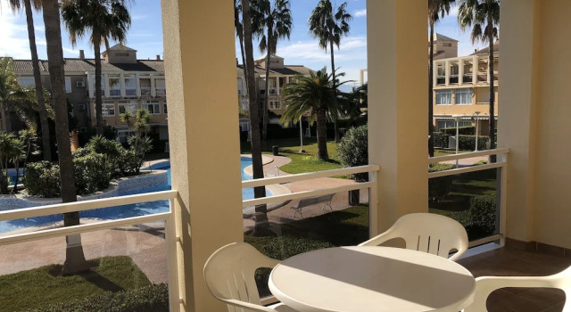 Апартаменты с 2 комнатами с красивым видом из окна Apartment La Rosaleda-3 by Interhome
