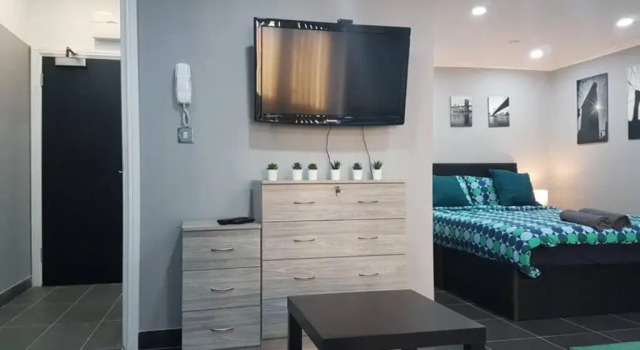 Апартаменты c 1 комнатой Studio, up to 4 PEOPLE, City Center location