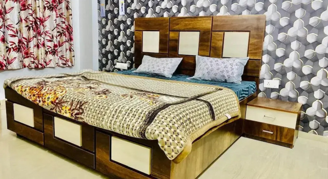 Hotel homestay guest house BNB Suman Solanki residency flats, Забронировать Отель «постель и завтрак» Отели штата Раджастхана с парковкой, Парковка