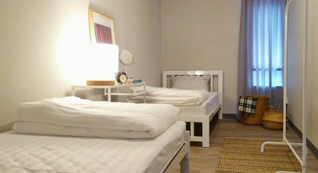 Fun Cafe and Hostel, Забронировать Хостел Хостелы Бангкока, рядом с Черий Накхон, Хостел