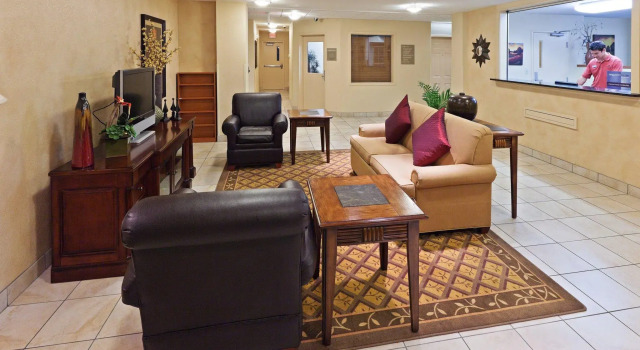 Candlewood Suites Wichita Falls at Maurine Street by IHG, Boek Hotel Hotels in Wichita Falls met parkeren, Parkeren
