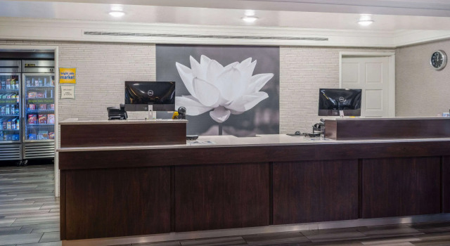 La Quinta Inn by Wyndham Sacramento North, Reserva ahora Hotel Downtown Sacramento 