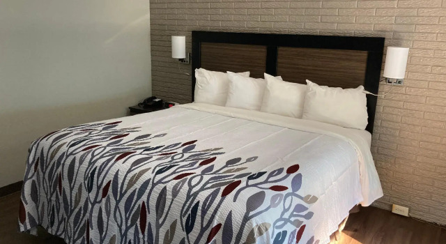Двухместный номер Superior Red Roof Inn Lenoir
