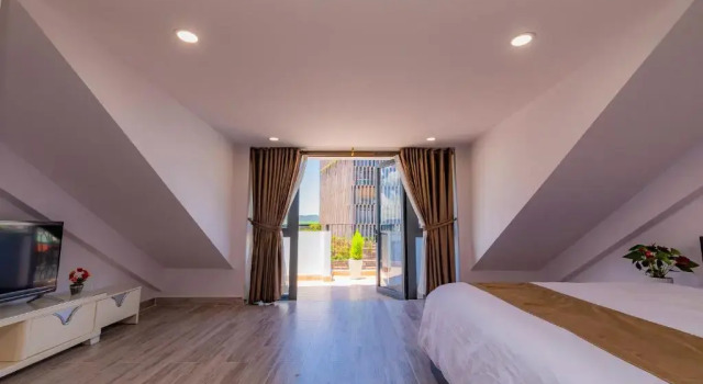 Апартаменты Deluxe Khanh Uyen 3 Hotel