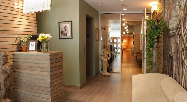 Sanctuary NYC Retreats, Забронировать Отель Отели Нью-Йорка с парковкой, рядом с Fillmore East, Парковка