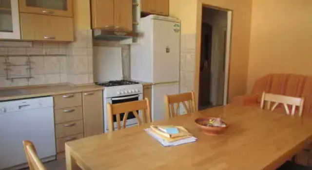 Apartment Sarun, Prenota Appartamento Splitska 