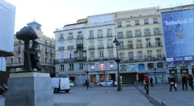 Hostal Ana Belen, Забронировать Отель центр города Мадрид, рядом с Monumento a los Caídos por España