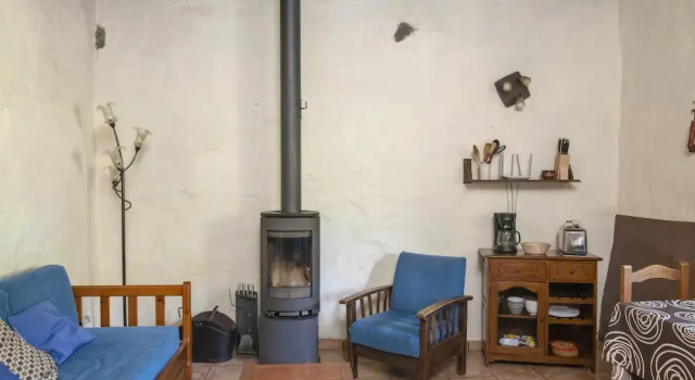 Lightbooking El Laurel  casa rural, Book Hotel Hoteller i Moya med parkering, Parkering
