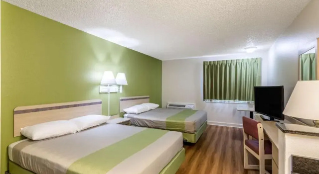 Четырёхместный номер Standard Motel 6-Great Falls, MT