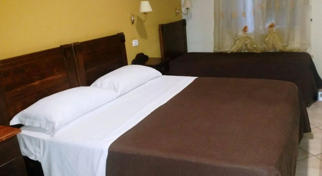 Hotel Sannita, Book Hotel Hoteller i Casoria med parkering, Parkering