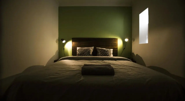 Pineapple Surf House, Rezervovat Hotel Hotely v Oeste s parkováním, Parkování
