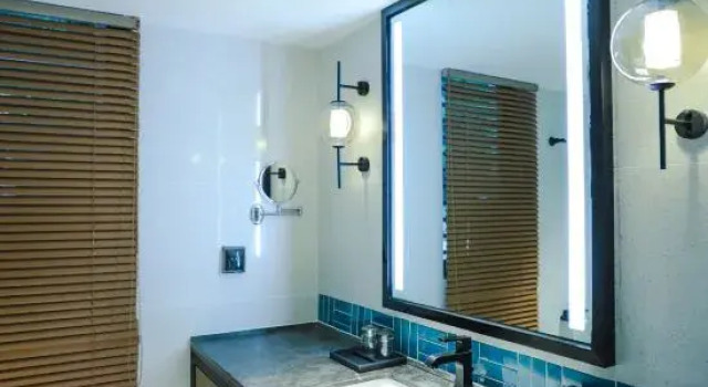 Suite Four Points by Sheraton Hainan, Qiongzhong