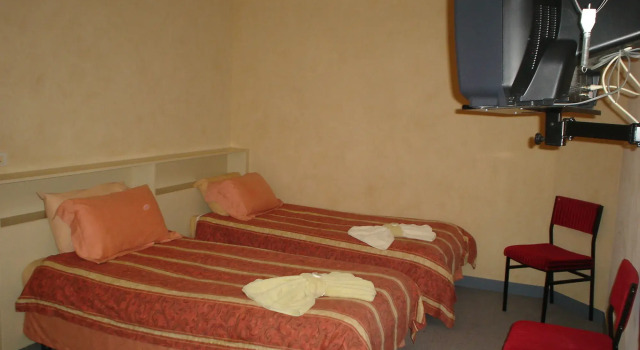 The Lighthouse Hotel, Rezerwuj Hotel Hotele w Ulverstone z parkingiem, Parking