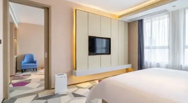 Двухместный люкс Deluxe с видом на улицу Lavande Hotel Dongyang Renmin Road Jiangbei