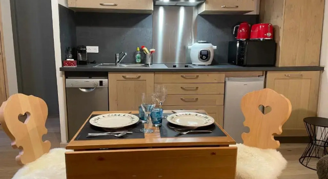 Апартаменты T2 30m2 plein centre, lit fait, linge fourni, WIFI