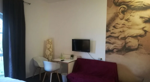 Landhotel Schloss Sörgenloch, Забронировать Отель Отели земли Гессена 3 звезды, 3*