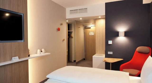 Двухместный номер Standard Holiday Inn Express Bochum by IHG