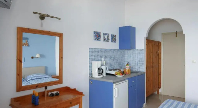 Студия Flisvos Rooms