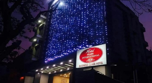 Hotel Pearl International, Забронировать Отель Отели штата Тамилнада с парковкой, Парковка