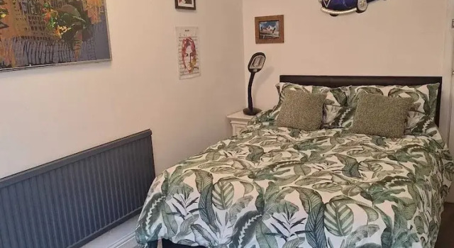 Todmorden Bed & Breakfast - The Toothless Mog, Prenota Bed & breakfast Todmorden West Yorkshire